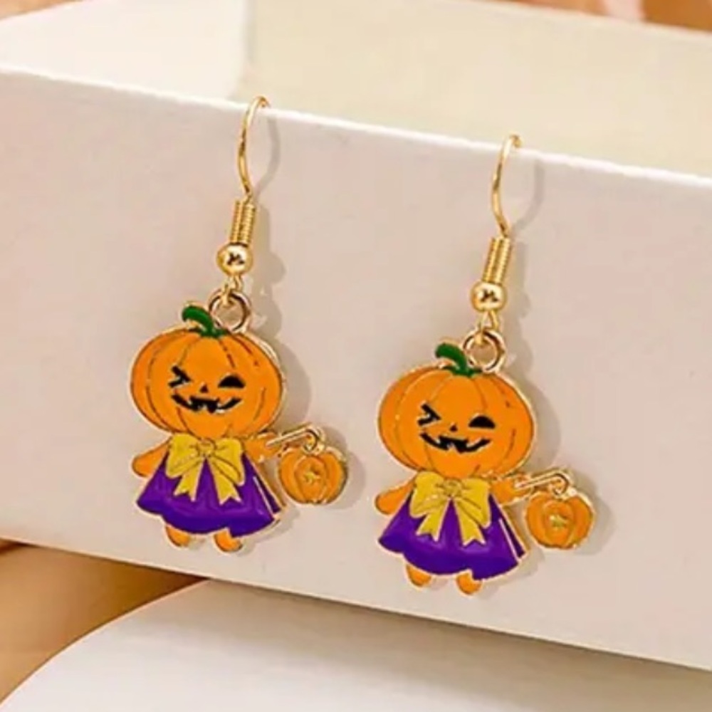 Trick or Treating Jack O Lantern Pumpkin Halloween Gold Toned Earrings